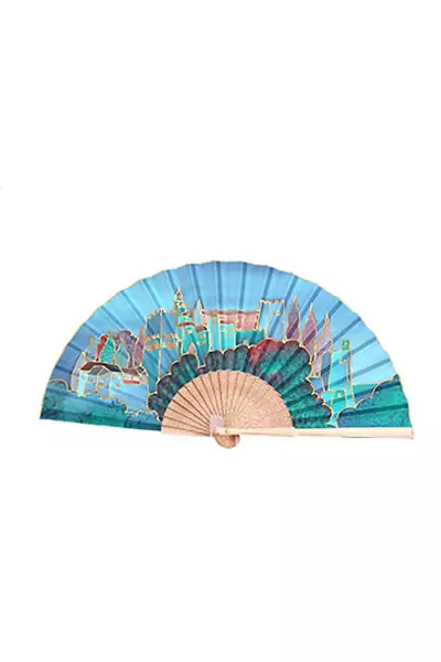 Conjunto de fular de seda y abanico de seda de 23 cm. Alhambra de Granada en colores azules, verdes, morados. - Imagen 4