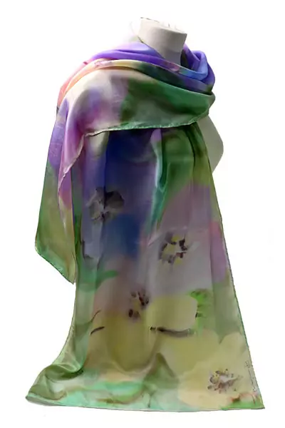 Fular de seda flores acuarela amarillas, verdes, moradas. - Imagen 2